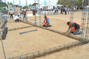 Elaboración de castillos: alambre recocido y varillas de acero